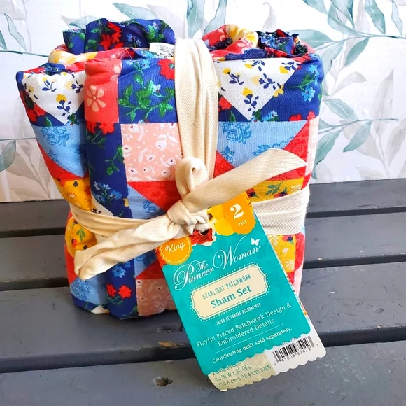 PIONEER WOMAN | Starlight Patchwork Sham Set 2pc sz King - Picture 2 of 7